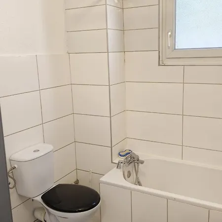 35 - Cozy, Free Parking *