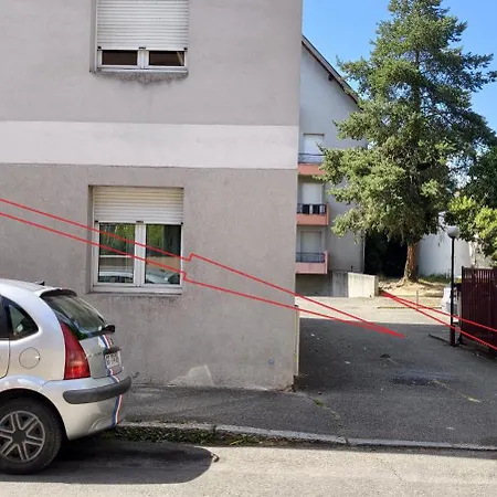 35 - Cozy, Free Parking